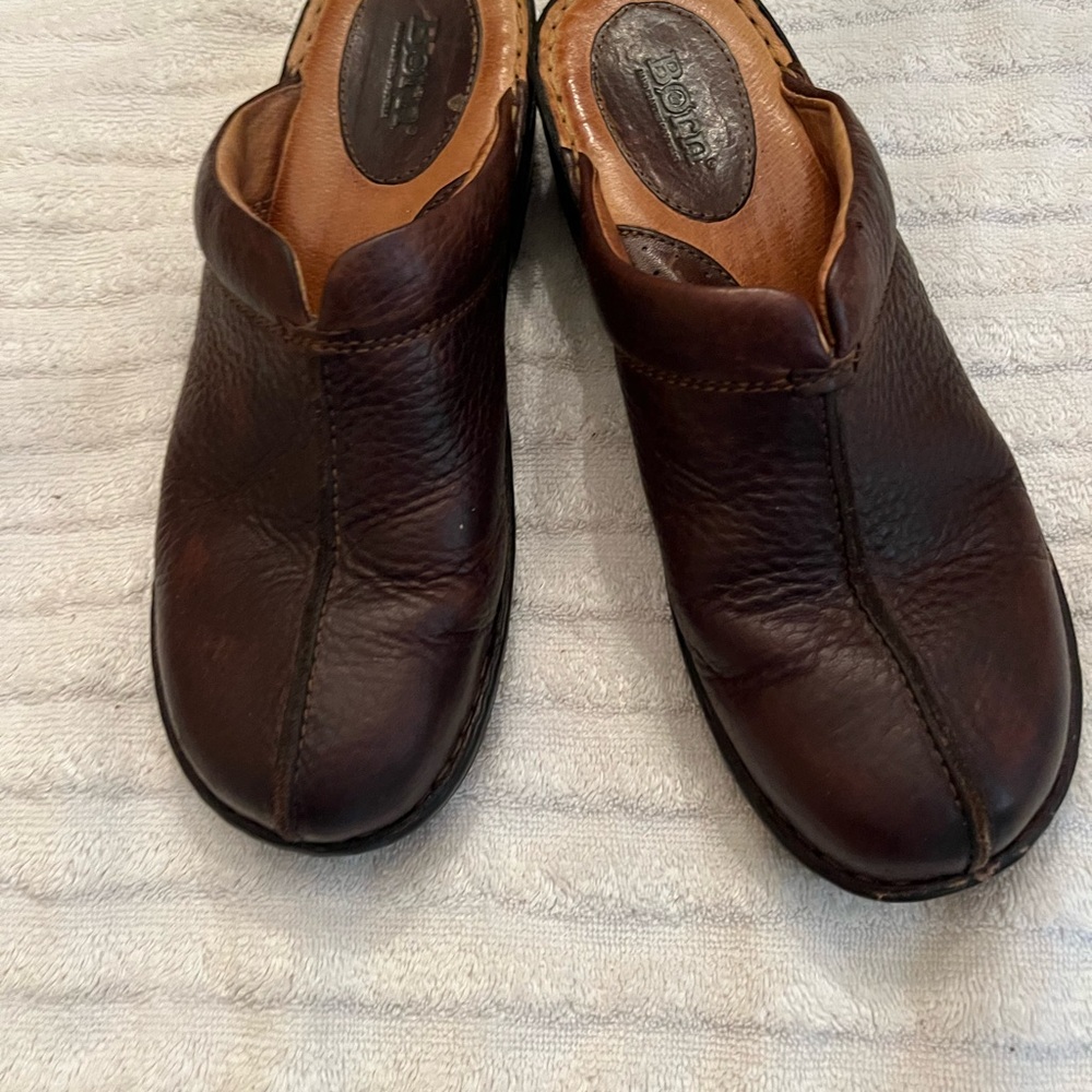 Size 10, Born, brown leather mules, pre-loved and super comfy